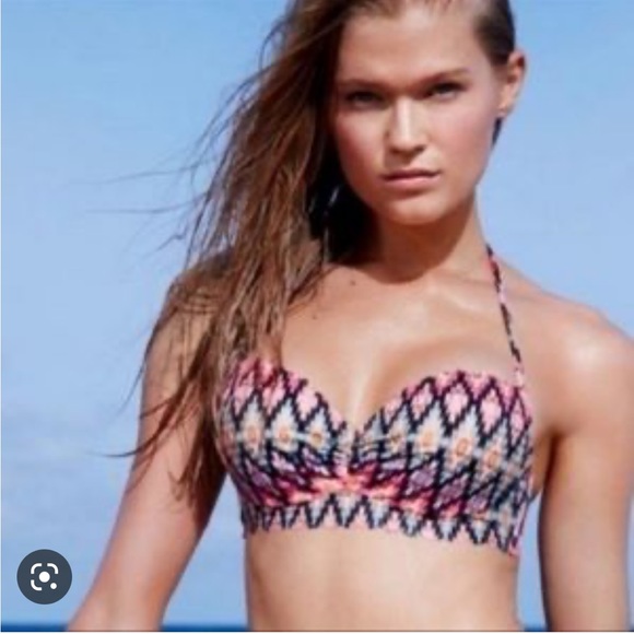 Victoria’s Secret Ikat get away halter 36DD bikini top - Picture 2 of 9